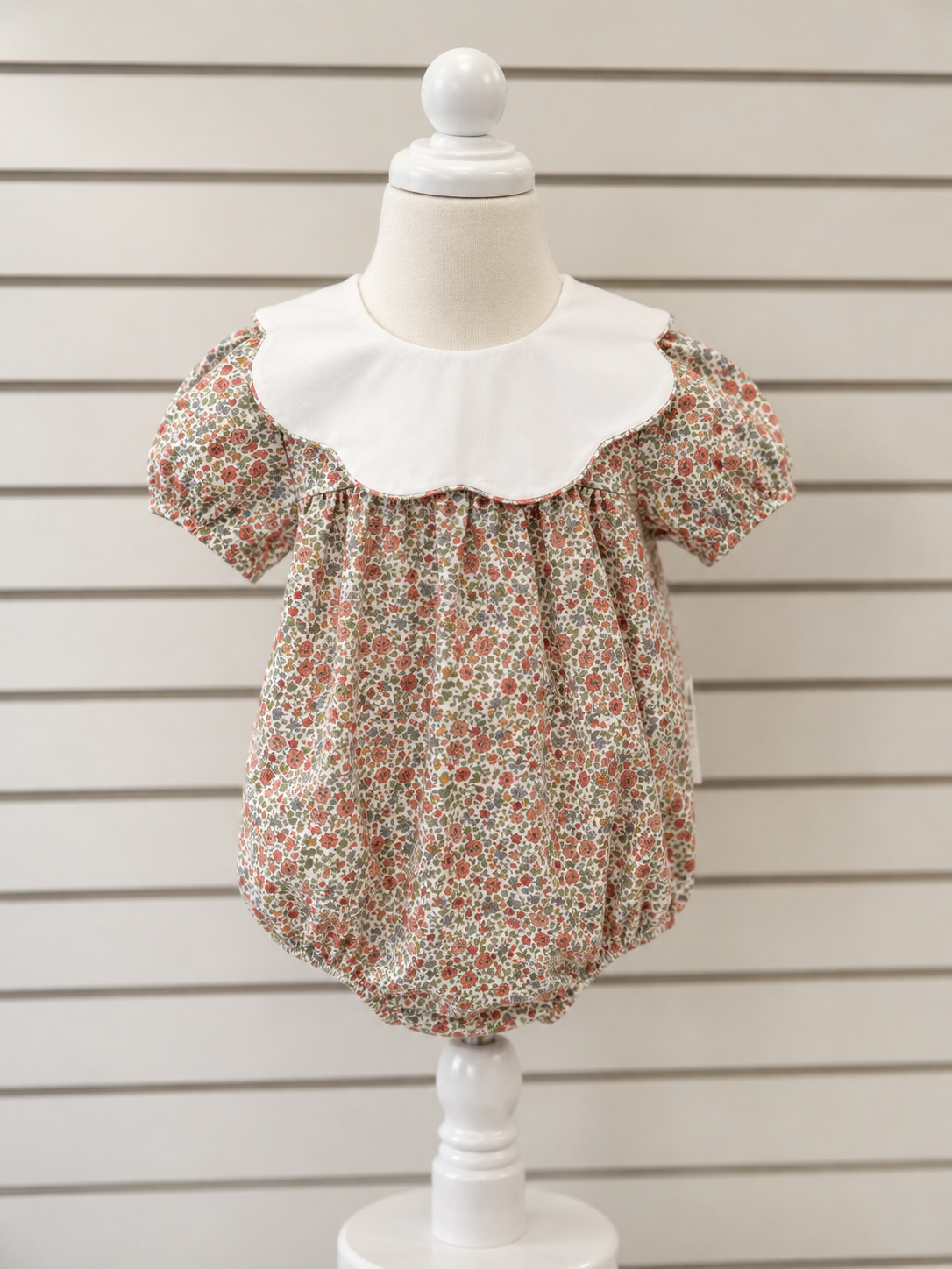 Storybook vintage bubble
