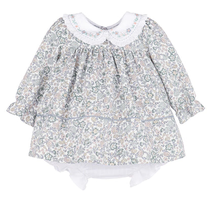 Bouncy blooms float dress