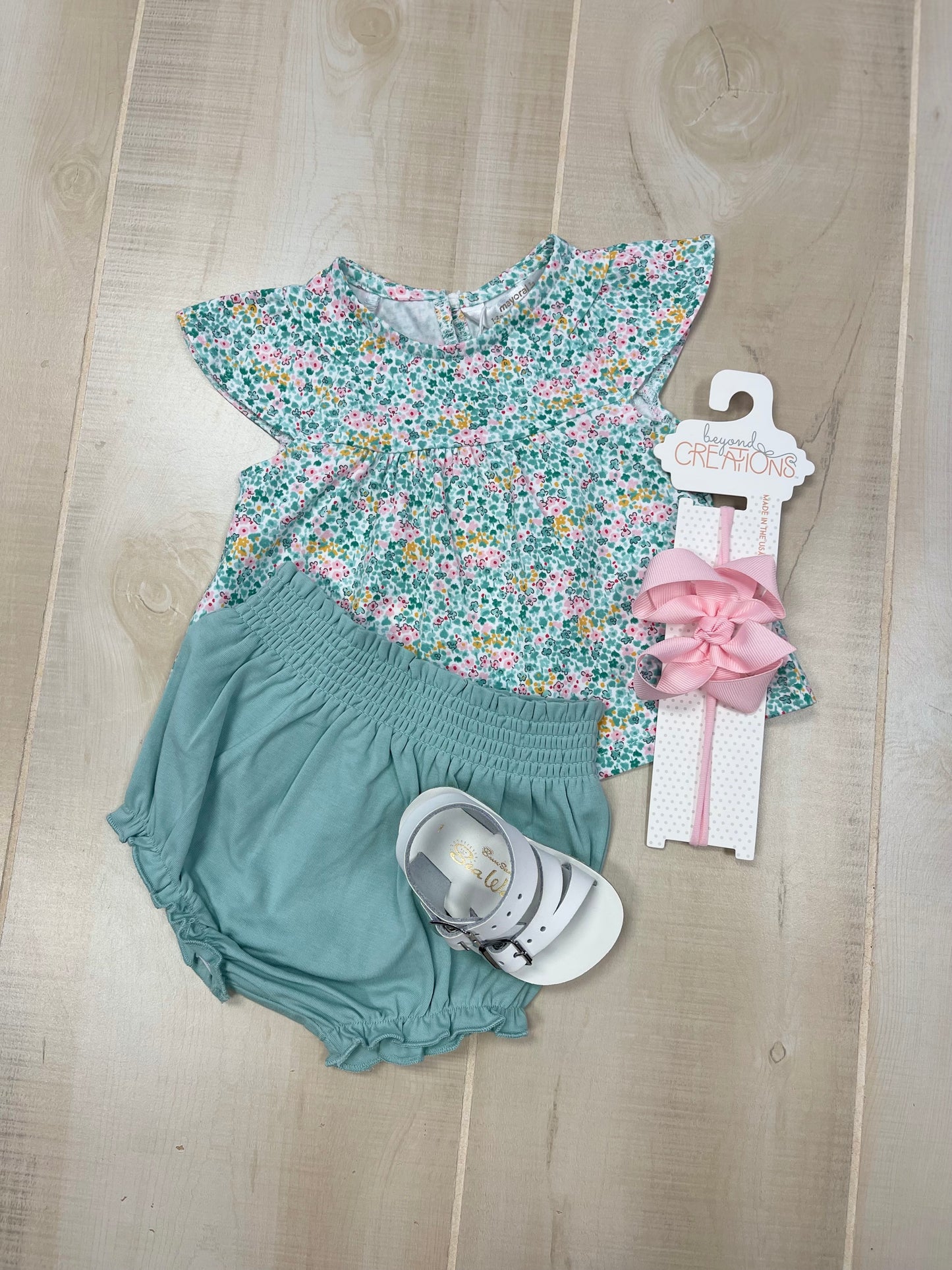 Floral bloomer set